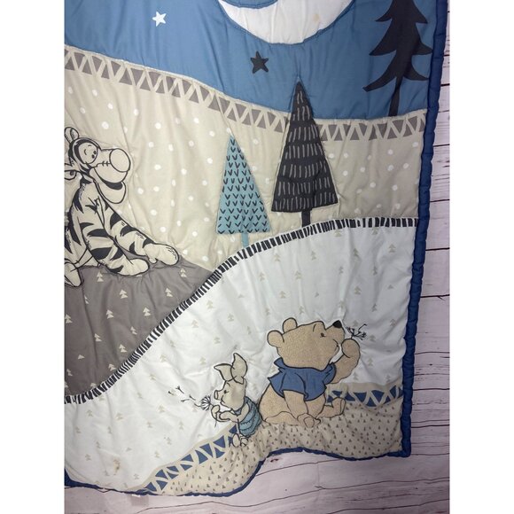 Disney Baby Forever Winnie Pooh Tigger Piglet Lambs Ivy White/Blue/Gray Crib Qui - Picture 5 of 9